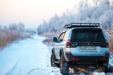 Khaberovsk, Rusya - 5 Ocak 2017: Mitsubishi Pajero spor