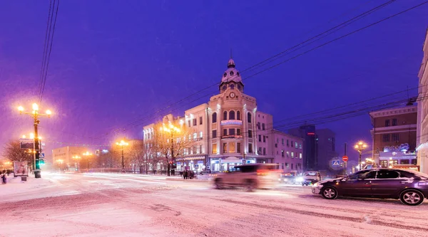 Vue sur la ville d'hiver — Photo