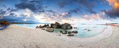 Elafonissi plaj Girit Adası