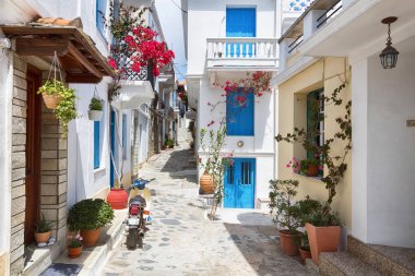 Skopelos un ile bir sokak