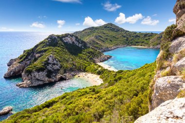 İki Yataklı plajları, Korfu Adası'Pepninsula