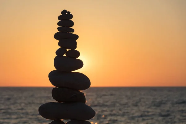 Stenen toren bij het strand — Stockfoto