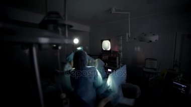 Cerrahlar performans gösteren Cerrahi operasyon, Operasyon odası takım. İşlem sürecidir.
