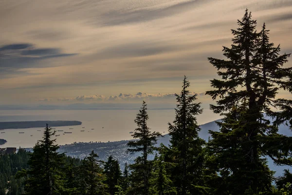 View of Vancouver from Graus Mountain — Stock Photo, Image