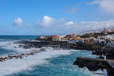 güzel panoramik bir rahat Garachico şehir, Tenerife, Kanarya Adaları, İspanya
