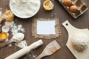 Fırında mutfağı kompozisyon.