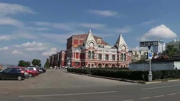 Il teatro drammatico di Samara in Russia . — Video Stock