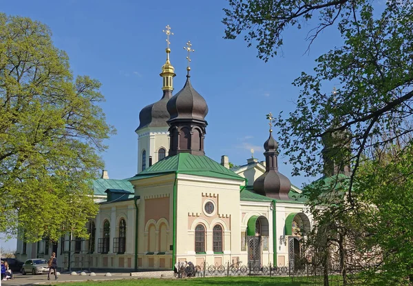 Свято-Троицкий Ионинский монастырь — стоковое фото