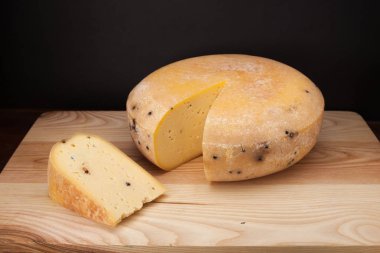 ahşap peynir karışımı