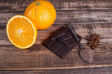 fındık ile ahşap üzerine portakal