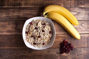 meyve ile yulaf plaka