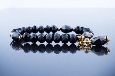 Güzel bilezik takı