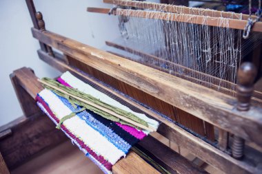 ev yapımı iplik dokuma tezgahı