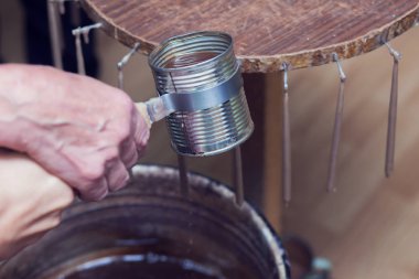 Mum yapmanın antika bir yolu.