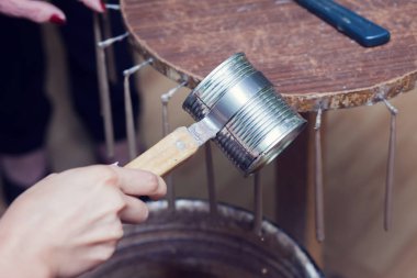 Mum yapmanın antika bir yolu.