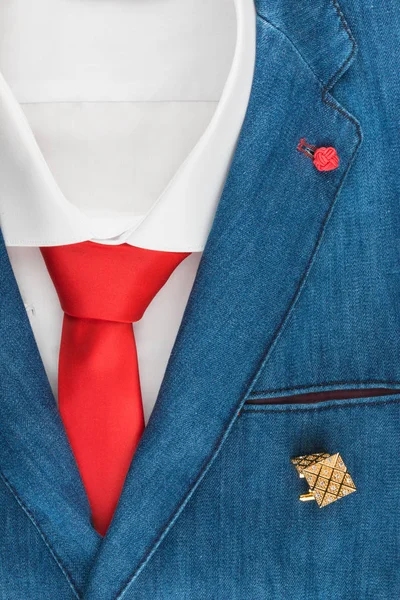 Classic denim suit, shirt, cufflinks and tie, close-up. — Stock Photo, Image