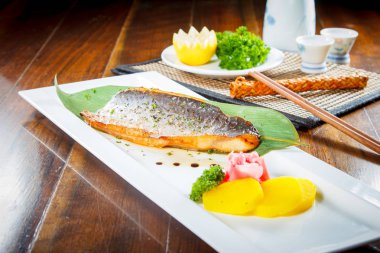 mutfağı ateş et aydınlatma kullanılan