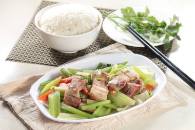 mutfağı ateş et aydınlatma kullanılan