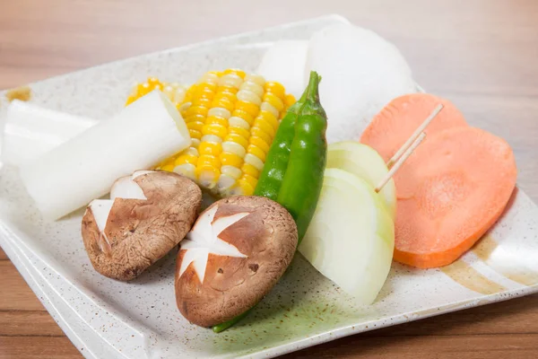 Una sesión de cocina utiliza la iluminación de carne — Foto de Stock