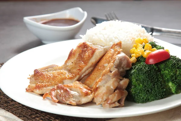 mutfağı ateş et aydınlatma kullanılan