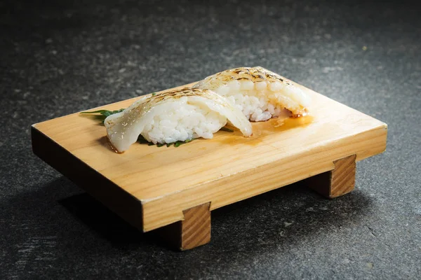 mutfağı ateş et aydınlatma kullanılan