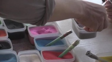 Bu IA kum şişe bir video klip