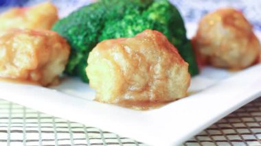 Bu IA tavuk kanadı bir video klip