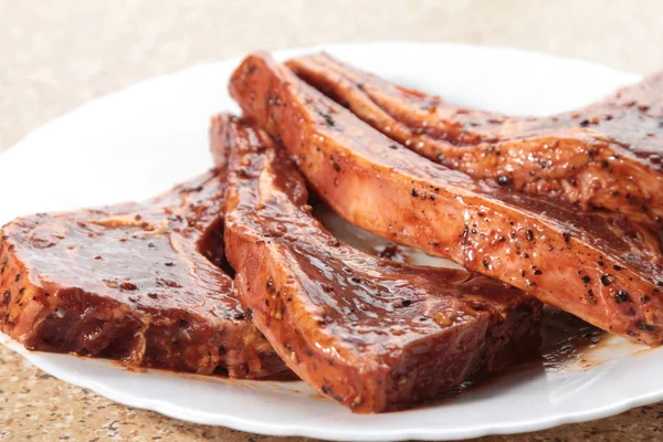 Una sesión de cocina utiliza la iluminación de carne —  Fotos de Stock