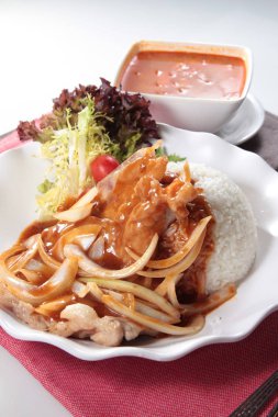 mutfağı ateş et aydınlatma kullanılan