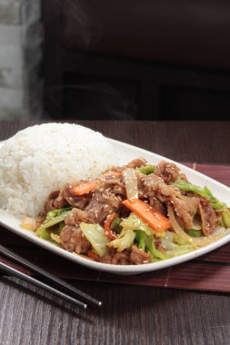 Bir pilav fotoğrafı.