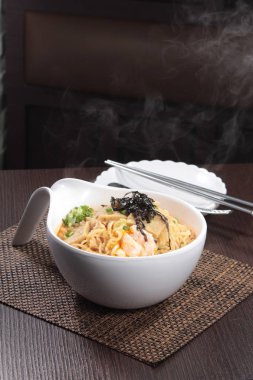 Etli eriştenin mutfak fotoğrafı.