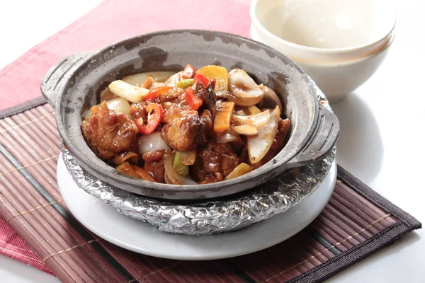 Una sesión de cocina utiliza la iluminación de carne — Foto de Stock