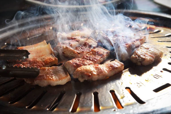 O filmare bucătărie folosit carne de iluminat — Fotografie, imagine de stoc