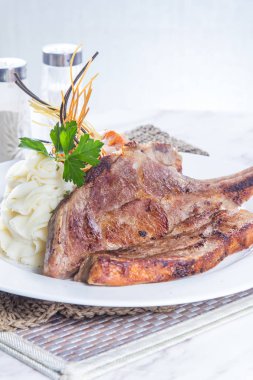 mutfağı ateş et aydınlatma kullanılan