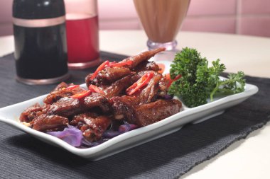 mutfağı ateş et aydınlatma kullanılan