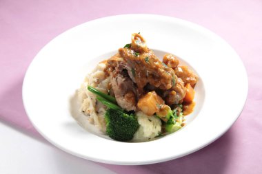 mutfağı ateş et aydınlatma kullanılan