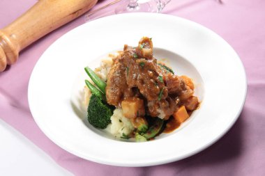 mutfağı ateş et aydınlatma kullanılan