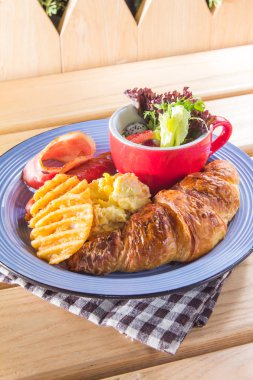 mutfağı ateş et aydınlatma kullanılan