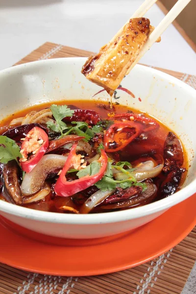 Una sesión de cocina utiliza la iluminación de carne — Foto de Stock