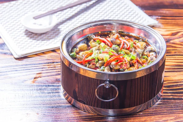 Una sesión de cocina utiliza la iluminación de carne — Foto de Stock