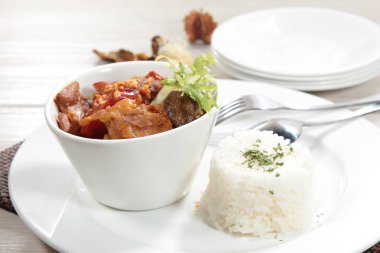 mutfağı ateş et aydınlatma kullanılan