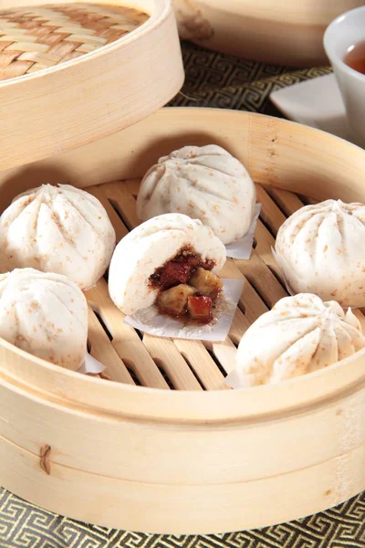 Closeup Steamed Buns Bamboo Steamer Dim Sum — 스톡 사진