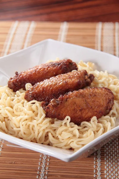 Close Noodles Dish Chicken Meat — Fotografia de Stock