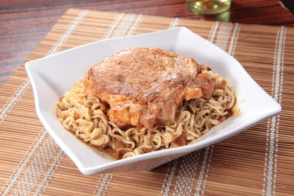 Plate Noodles Table Closeup – stockfoto