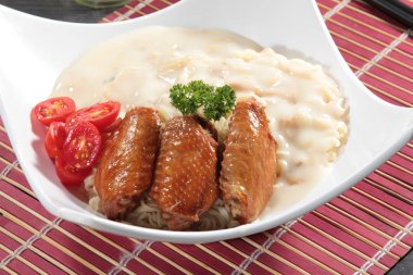  plate of noodles on table, closeup