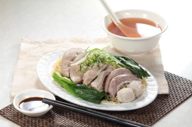  plate of noodles on table, closeup