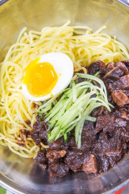  plate of noodles on table, closeup