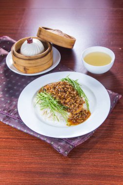  plate of noodles on table, closeup