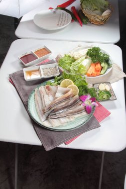 Yılanbalığı mutfağının bir fotoğrafı.