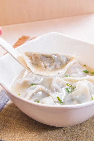 Closeup Chinese Dumplings Soup —  Fotos de Stock